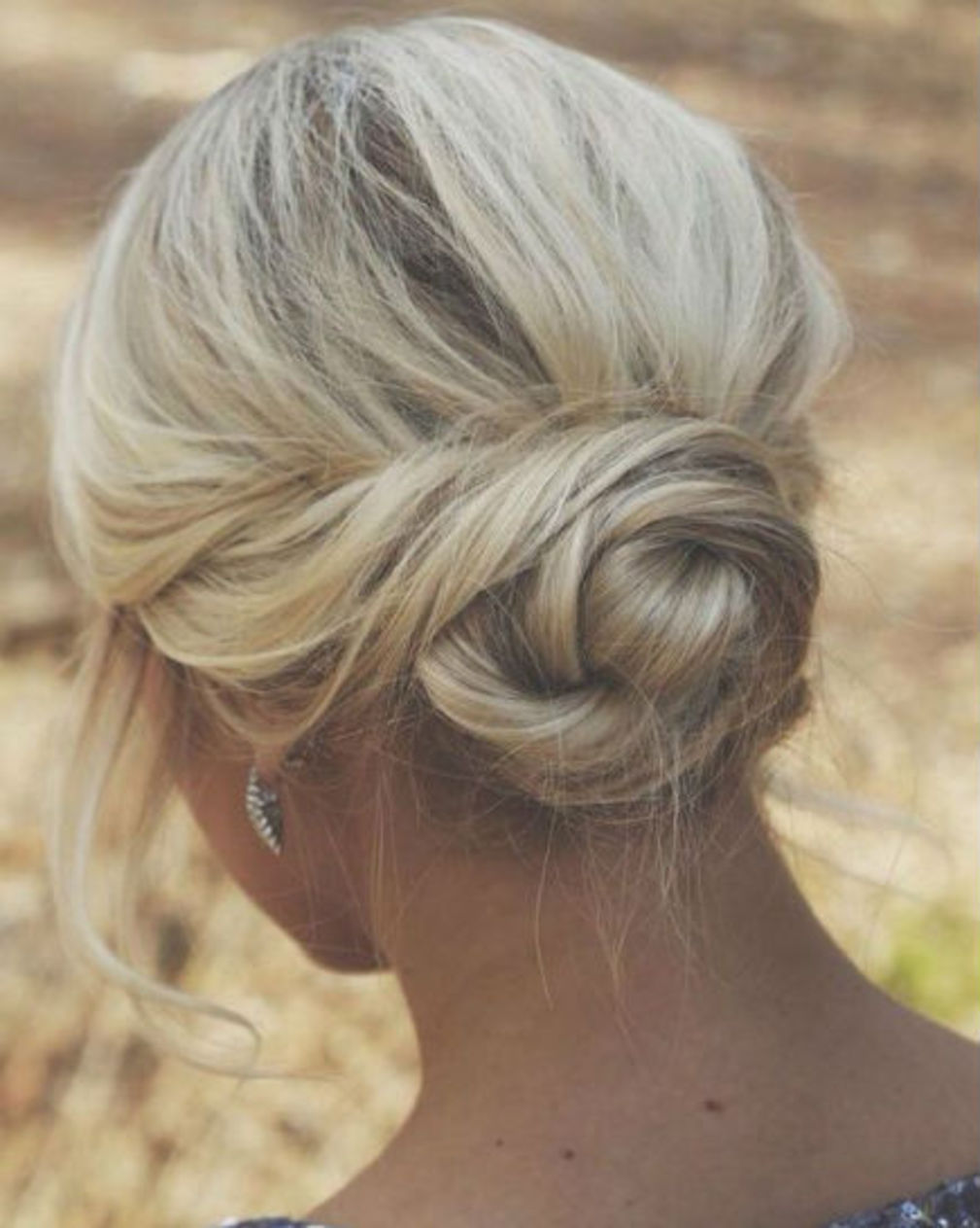 Coiffure chignon bas